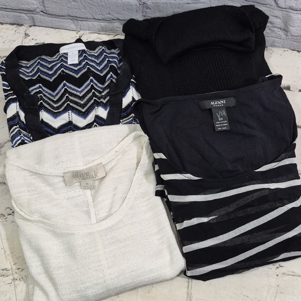 Womens Office Wear Lot Of 4 Sweaters Tops Size M Black White Stripes